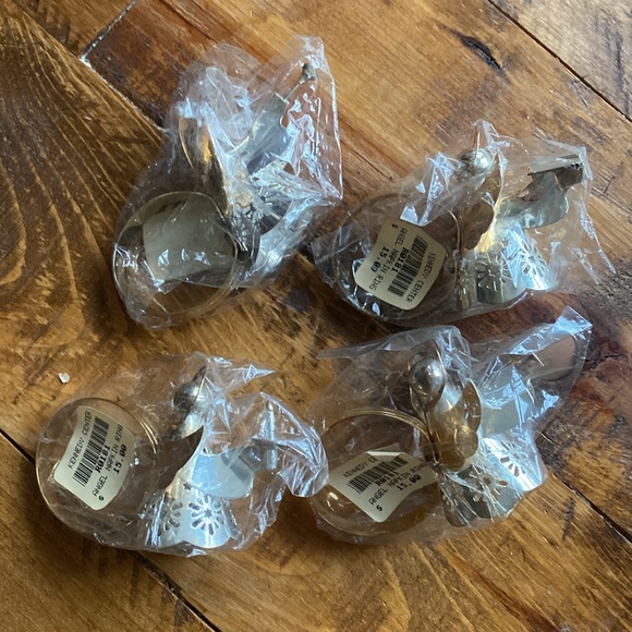 KENNEDY CENTER 4 X ANGEL NAPKIN RINGS HOLIDAYS NEW - Picture 6 of 7